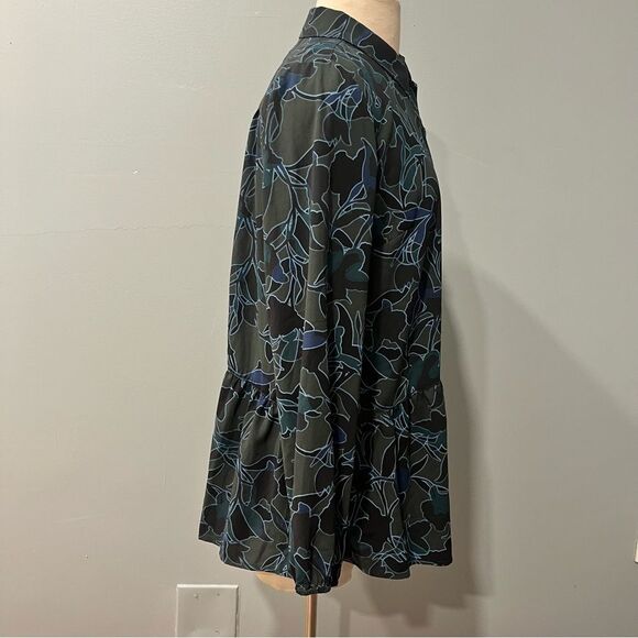 LOGO by Lori Goldstein Stretch Woven Button Front Blouse Green Stencil Small - Picture 5 of 9